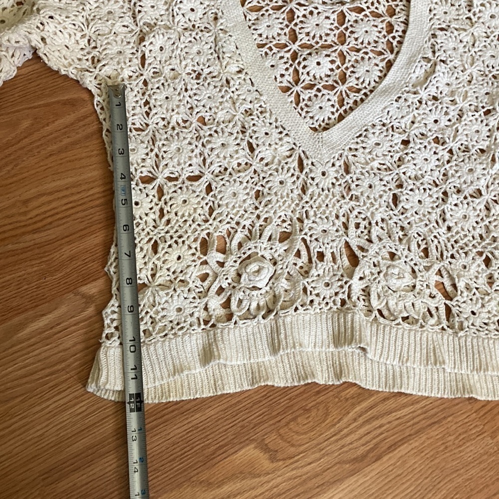 Marnie West Crotchet Top - Picture 7 of 9